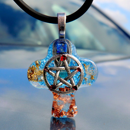 Orgonitový šperk Mi3* Pentagram se 7 granáty — foto 1