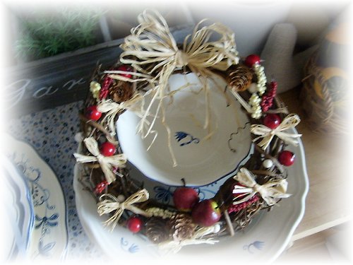 Vánoční věneček 25 cm — foto 1