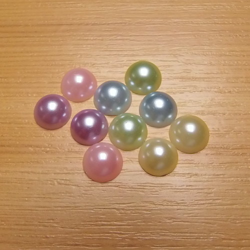 Akrylový kabošon - perlička - 10x5 mm - mix