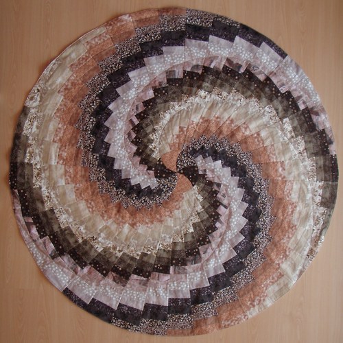 Kruhové bargello hnědé — foto 1