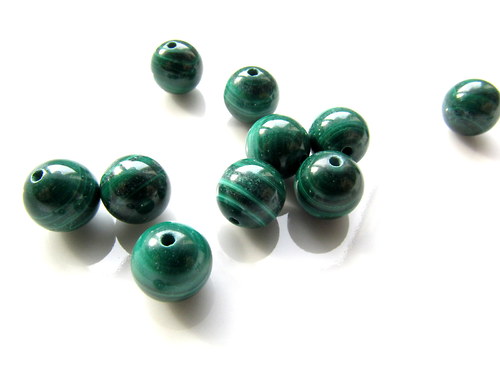 Malachit korálek 8mm, 2ks