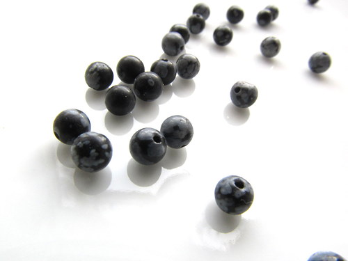 Obsidián vločkový, korálek 4mm, 10ks