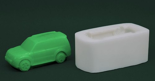 Silikonová forma Auto Teréňák - délka 8cm