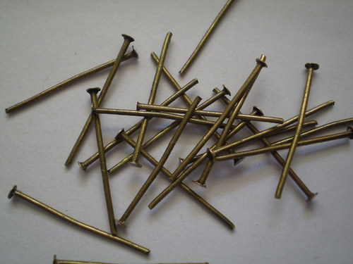 Ketlovací nýt starozlatý 20mm balení 100ks