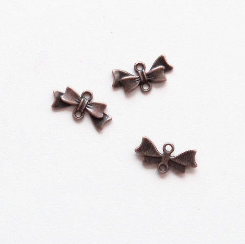 Konektor mašlička/ ant.měď/ 20x10mm/ 4ks