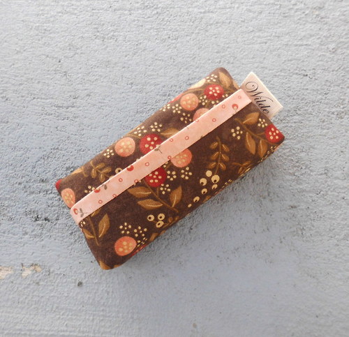 "Kapesníkovník" - Late Bloomers — foto 1