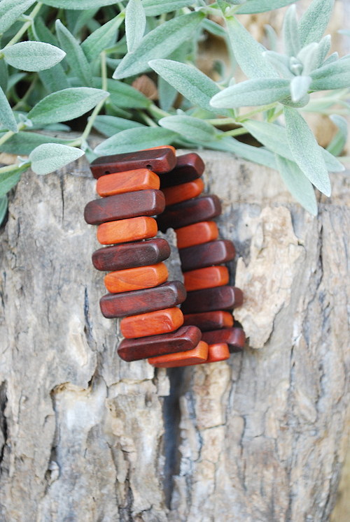 Dřevěný náramek - Afričánek — foto 1