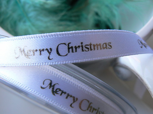 Stuha "Merry Christmas" bílá 3 metry - AKCE — foto 1