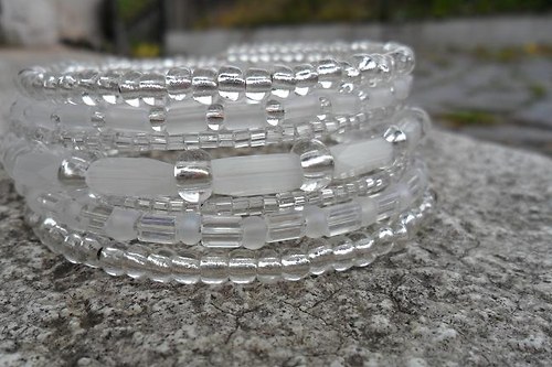 Icy — foto 1