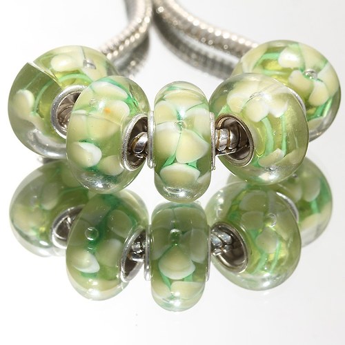 Pandorka s jednotným středem! 14x7mm na řetízek