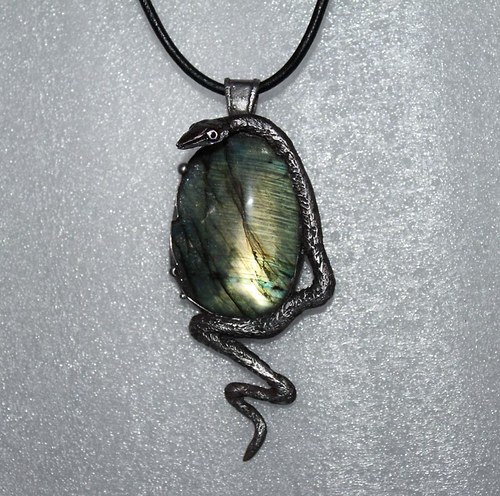 Hadí amulet — foto 1