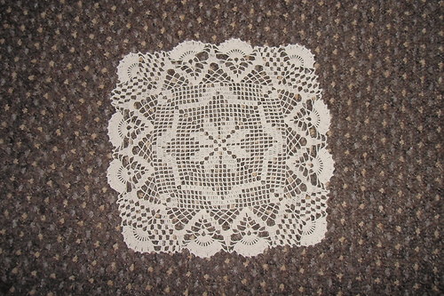 Malá béžová — foto 1