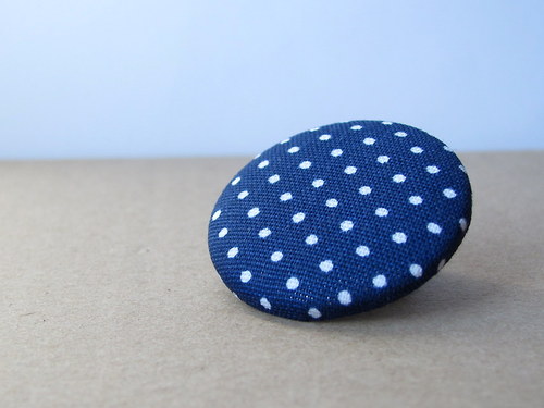 Knoflík puntíkáček — foto 1
