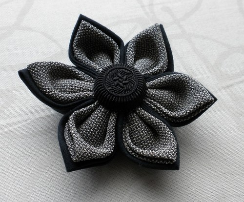 Kanzashi brož elegance — foto 1