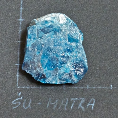Apatit- surový — foto 1