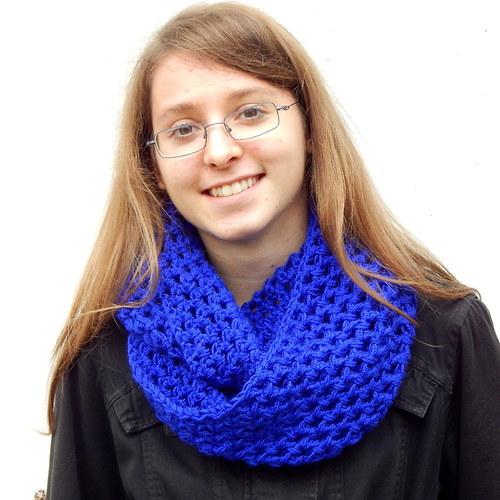 Háčkovaný nákrčník - Modrý — foto 1