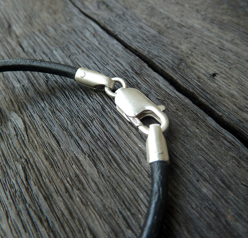 Kožený řemínek — foto 1