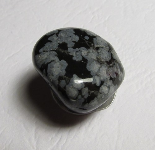 Vločkový (sněžný) obsidián (MA594) — foto 1