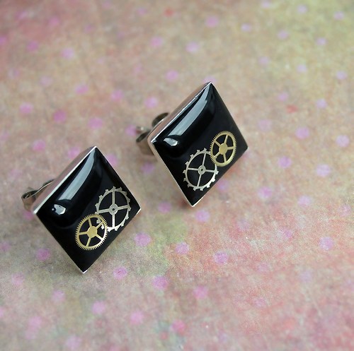 Steampunkové náušky /black/ — foto 1