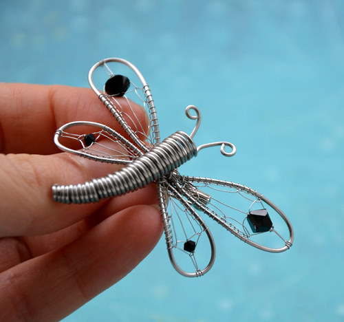 S lehkým dotekem Swarovski. — foto 1