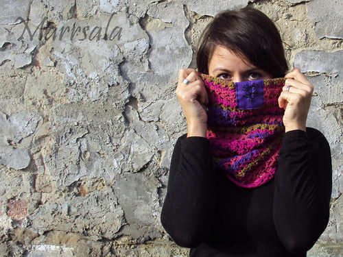 Nákrčník s lístkem — foto 1
