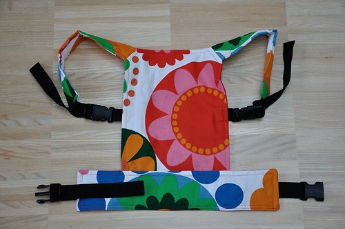 Nosítko pro panenky - kytky — foto 1