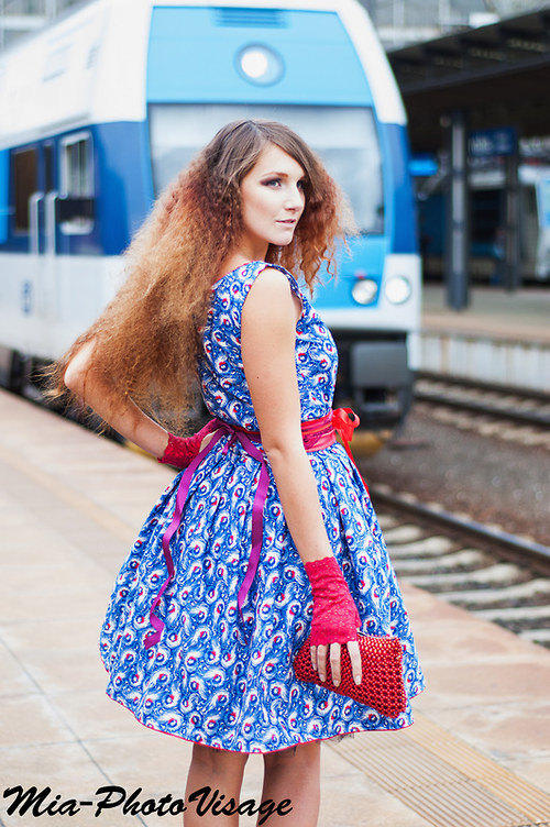 Retro šaty "Anabel" — foto 1