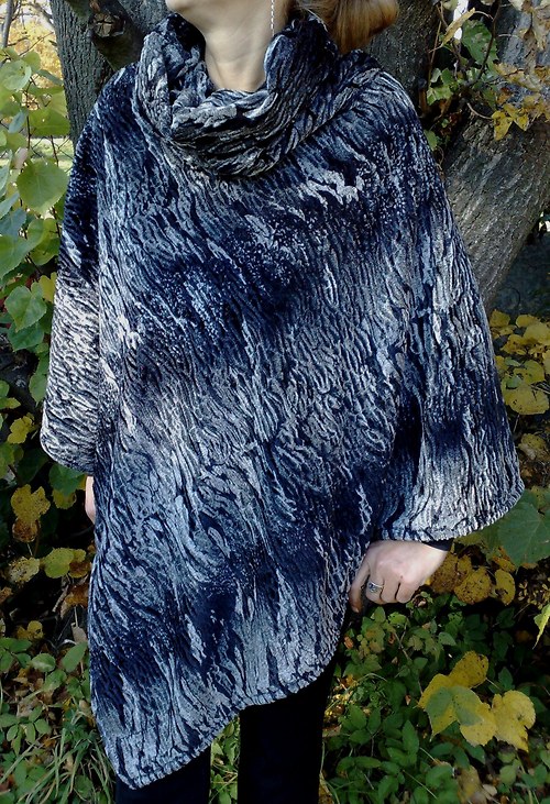 Dámské pončo — foto 1