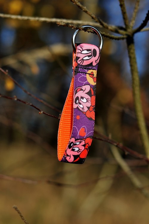 Přívěsek na klíče s Minnie — foto 1