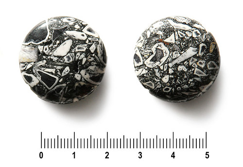 Černá zlomková "čočka", 27 mm, 1 ks