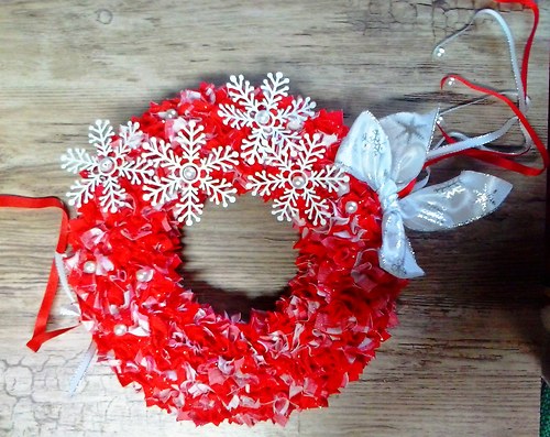 Vánoční (adventní) věnec červený — foto 1