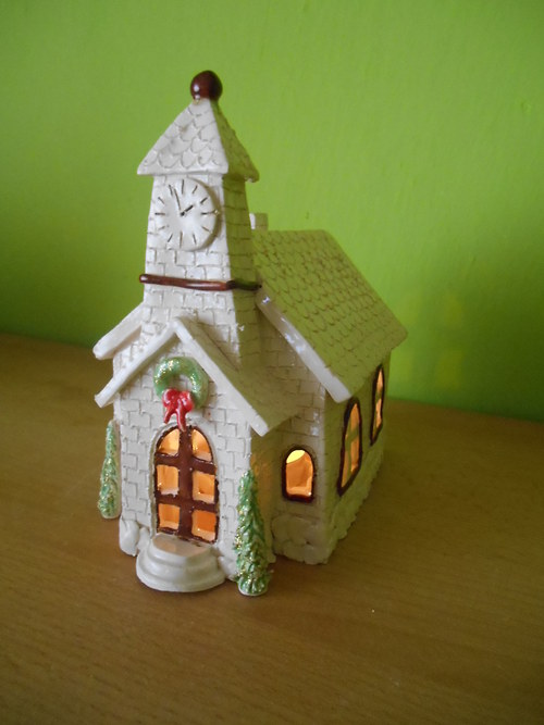 Vánoční kostelíček svítící. — foto 1