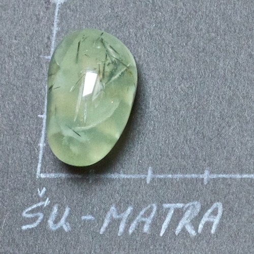 Prehnit s epidotem — foto 1