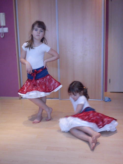 Bohatá sukýnka — foto 1
