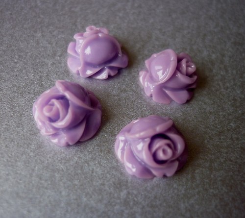 C45/ kabošon růžička levandulová / 10x10x6mm / 4ks