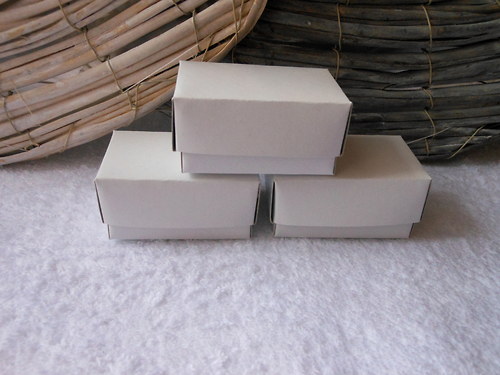 BÍLÁ MINIKRABIČKA - sada tří krabiček 6x4x3 — foto 1