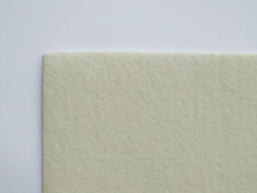 Plsť 1,5 - 2mm - smetanová — foto 1