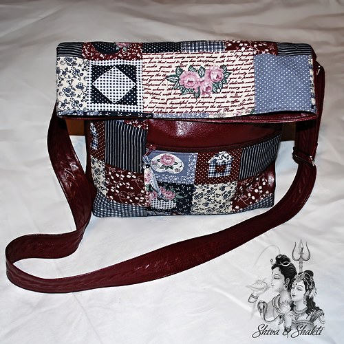 "Cross Body" Kabelka Kombinace Patchwork & Bordó — foto 1