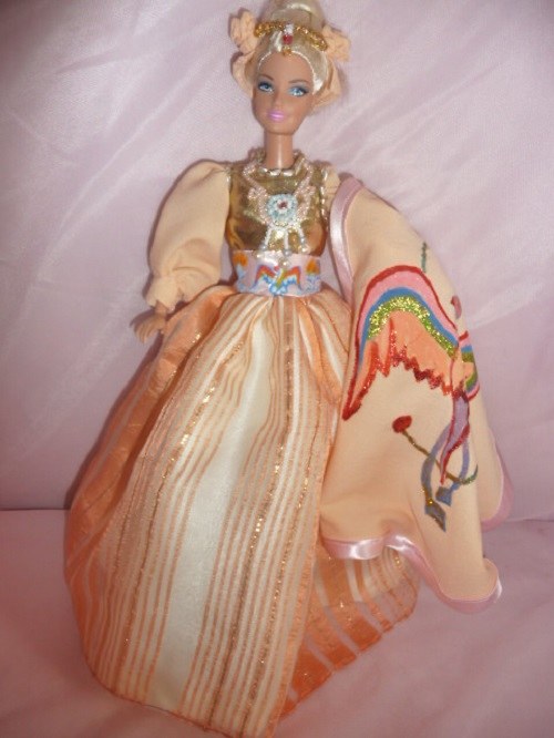 Variace na Barbie Popelkou — foto 1