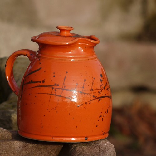 Džbánek s pokličkou Smetánek 1,5l - Oranžáda — foto 1