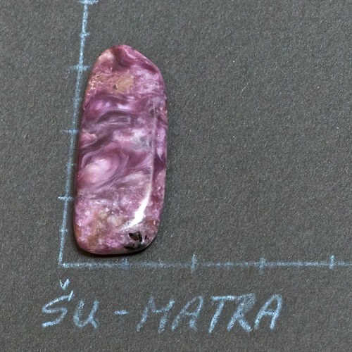 Čaroit — foto 1