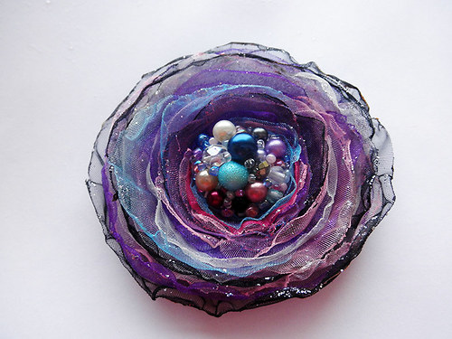 Brož "Levandulová" 8cm, třpytivá — foto 1