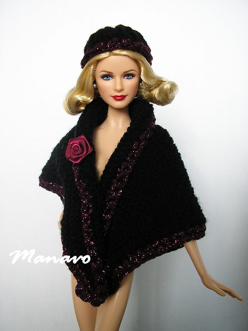 SLEVA 50% Černý elegantní pléd s čepicí pro Barbie — foto 1