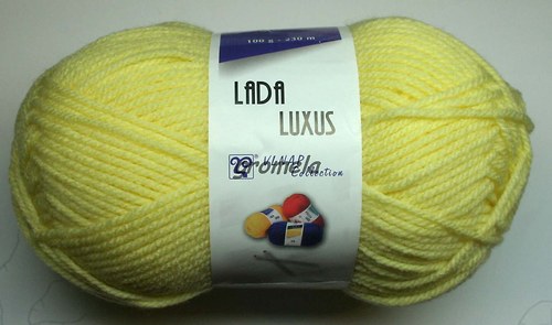 Lada Luxus 54033 (žlutá)
