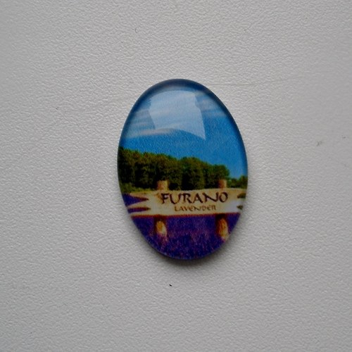 Skleněný kabošon — foto 1