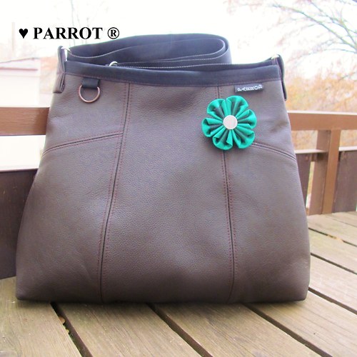 HOT CHOCOLATE - kůže - PARROT® — foto 1