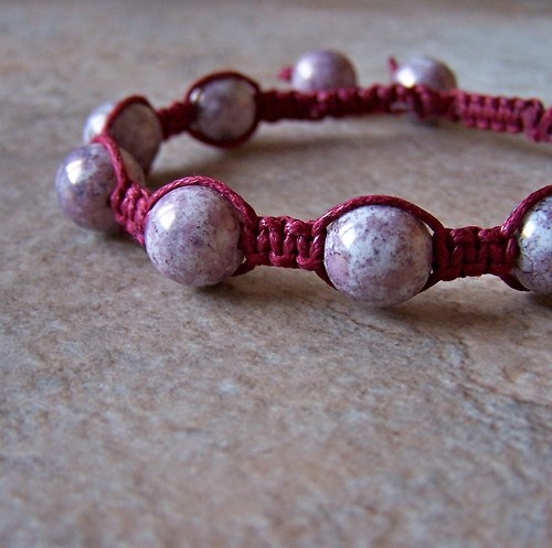 Náramek macramé/shamballa - bordo — foto 1