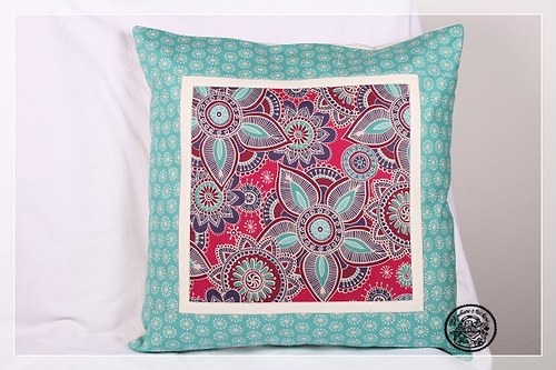 Polštář Kaleidoskop Tyrkysový — foto 1
