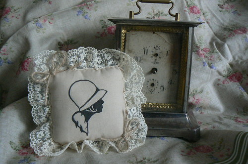 Jehelníček - Shabby Chic