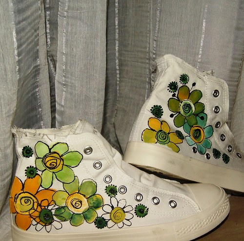 Malované tenisky flower power — foto 1